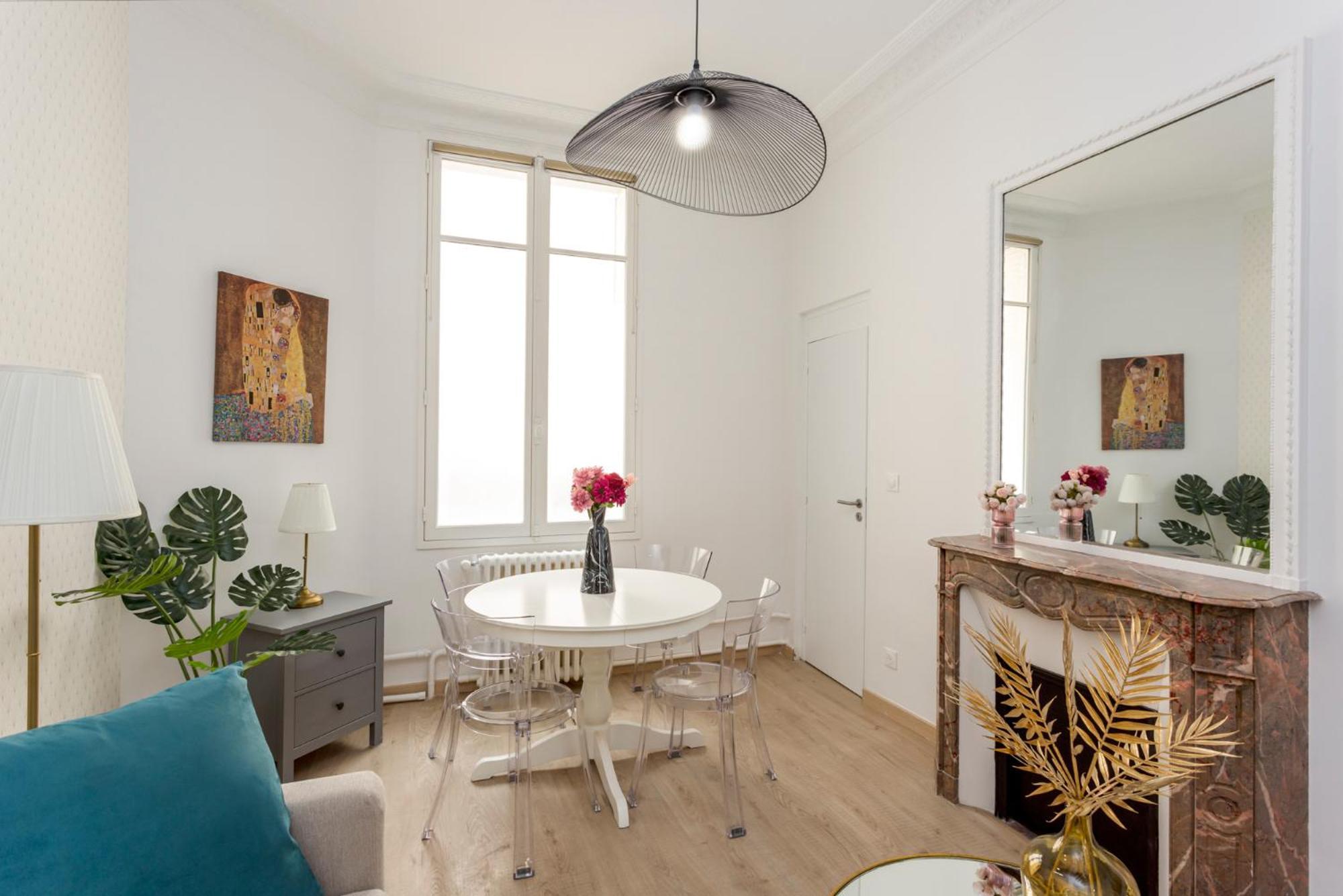 Cozy Apartment - Champs Elysees - Wagram Paris Exterior photo